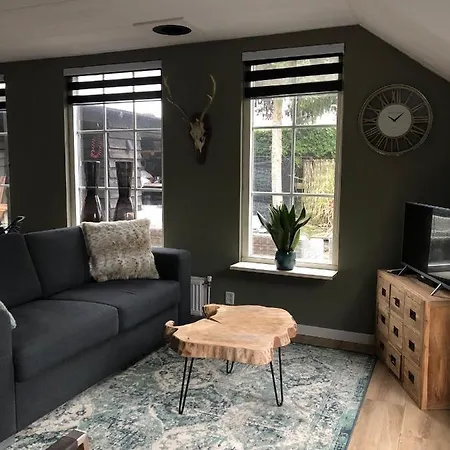 Veluws Rietgedekt Bungalow בית נופש *