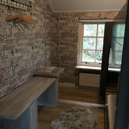 Veluws Rietgedekt Bungalow בית נופש *